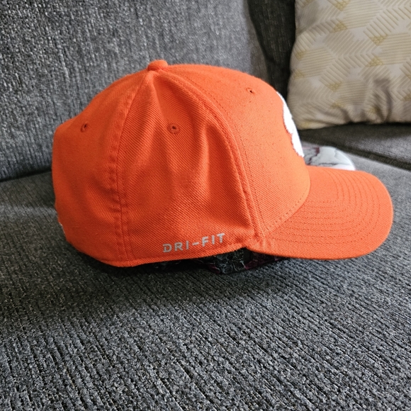 Clemson Tigers Nike Dri-fit Hat - Picture 4 of 8